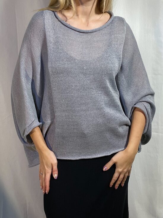 Pelēks sikspārņa pončo M-L 